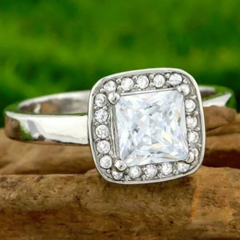 Gorgeously Phenomenal Ring!